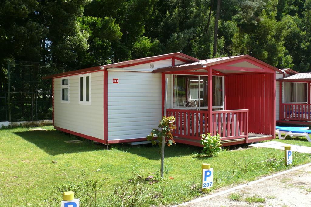 Hotel Parque De Campismo Orbitur Caminha Chambre photo
